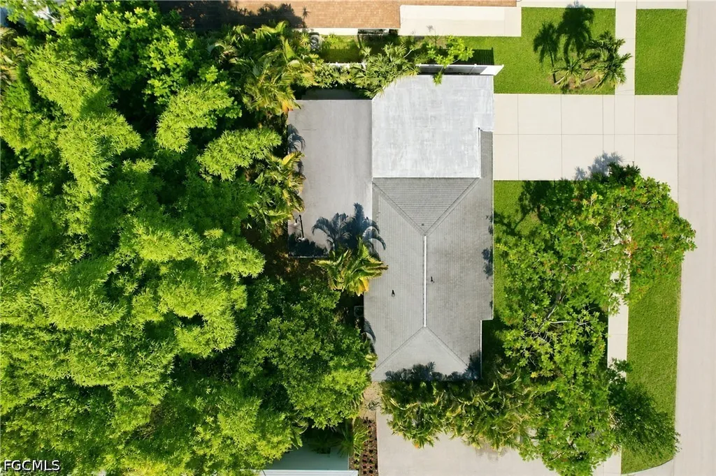 1918 Grace Avenue Fort Myers FL 33901