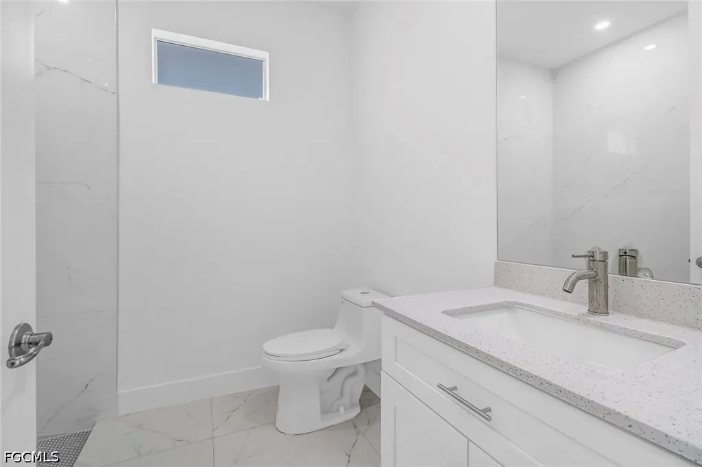 2933 Van Buren Parkway Cape Coral FL 33993