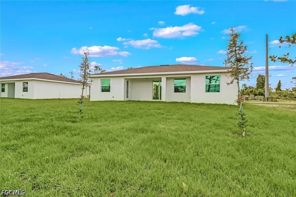 2933 Van Buren Parkway Cape Coral FL 33993