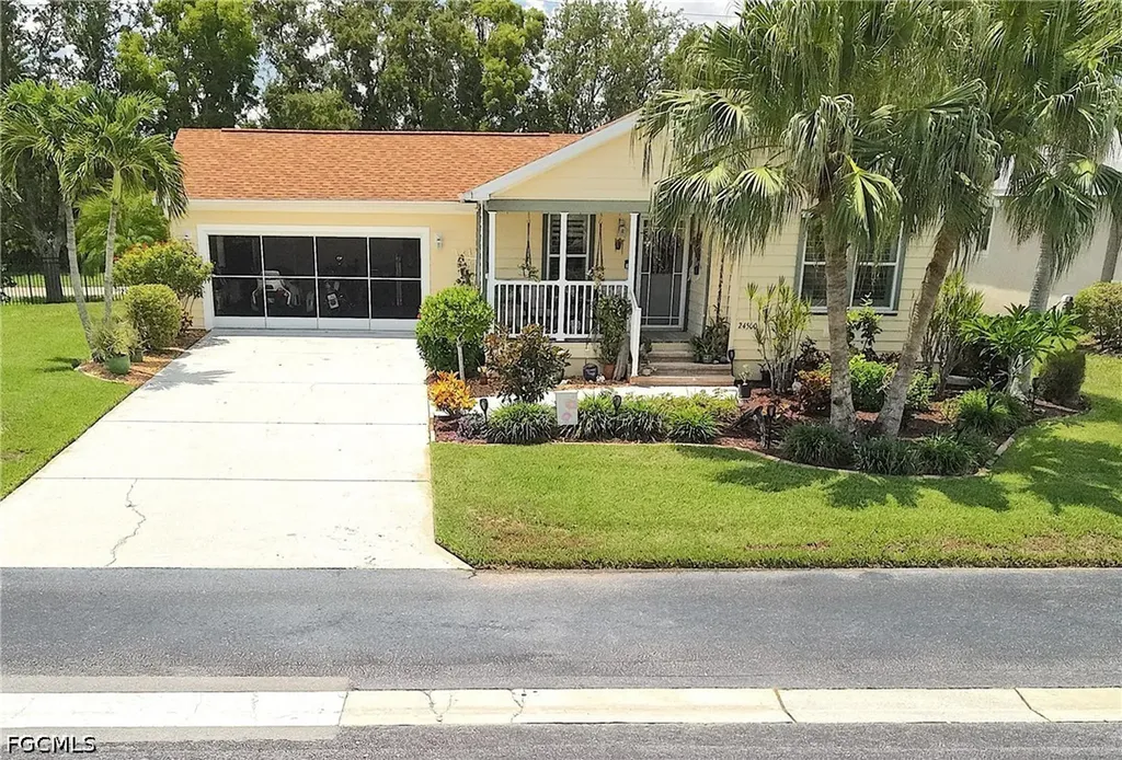 24500 Rio Villa Lakes Circle Punta Gorda FL 33950
