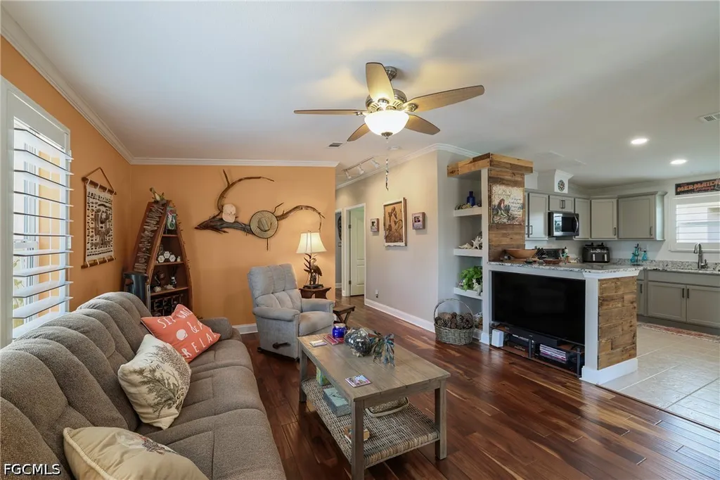 24500 Rio Villa Lakes Circle Punta Gorda FL 33950