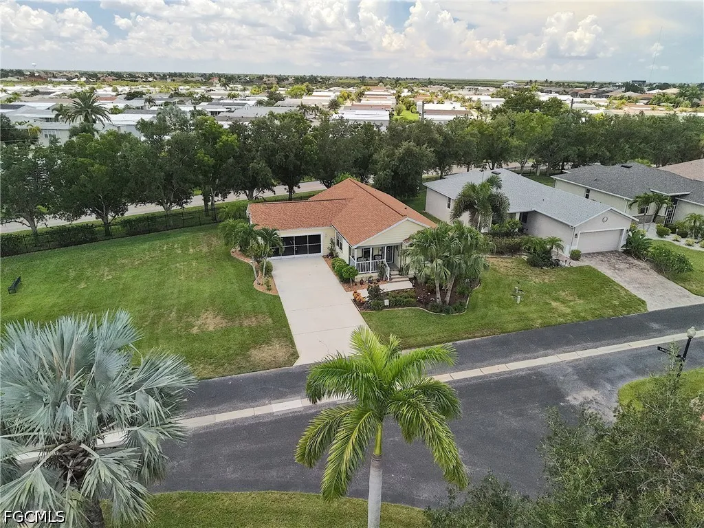 24500 Rio Villa Lakes Circle Punta Gorda FL 33950