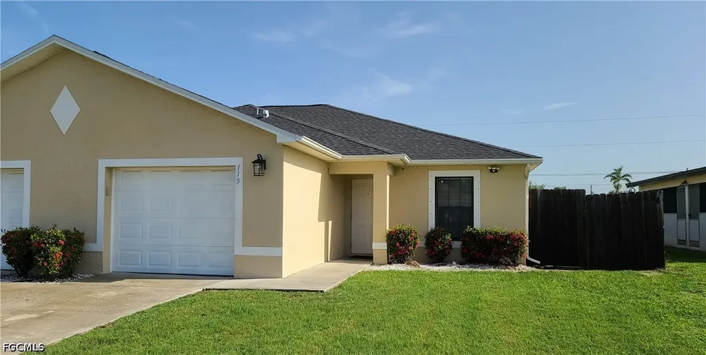 115 SE 12th Terrace Cape Coral FL 33990