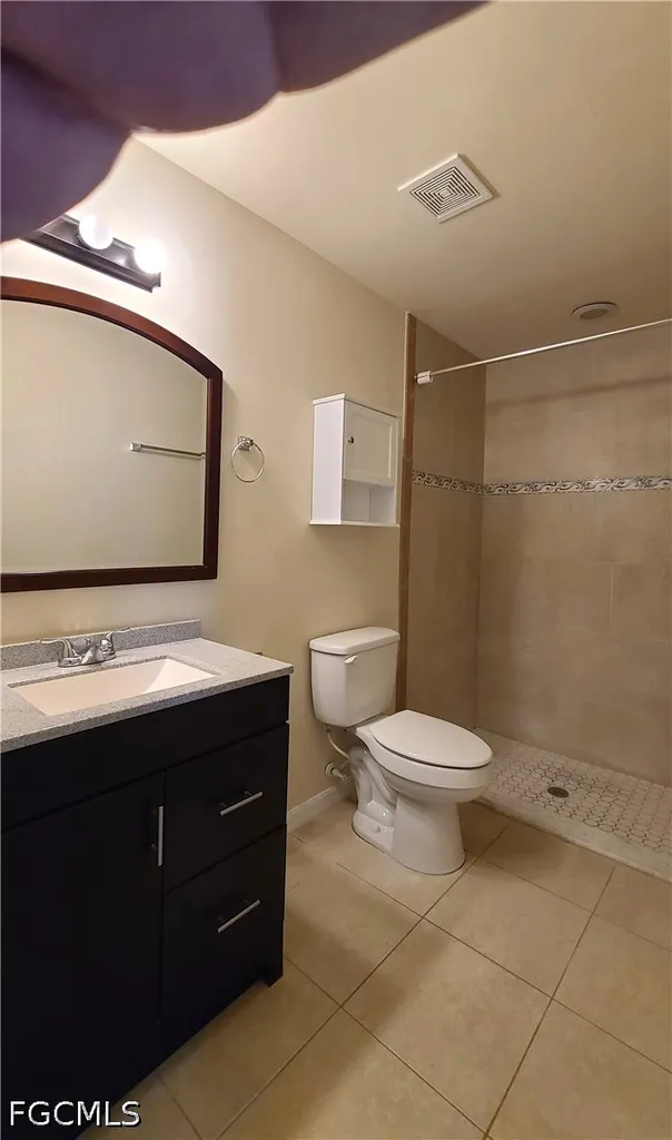 115 SE 12th Terrace Cape Coral FL 33990