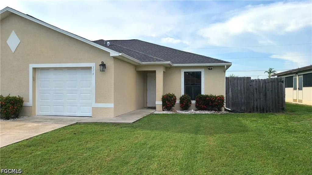 115 SE 12th Terrace Cape Coral FL 33990