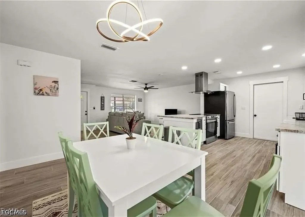 223 SE 45th Street Cape Coral FL 33904