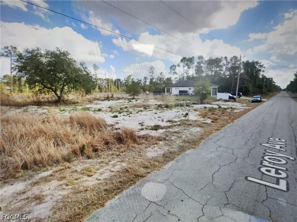 908 Leroy Avenue Lehigh Acres FL 33972