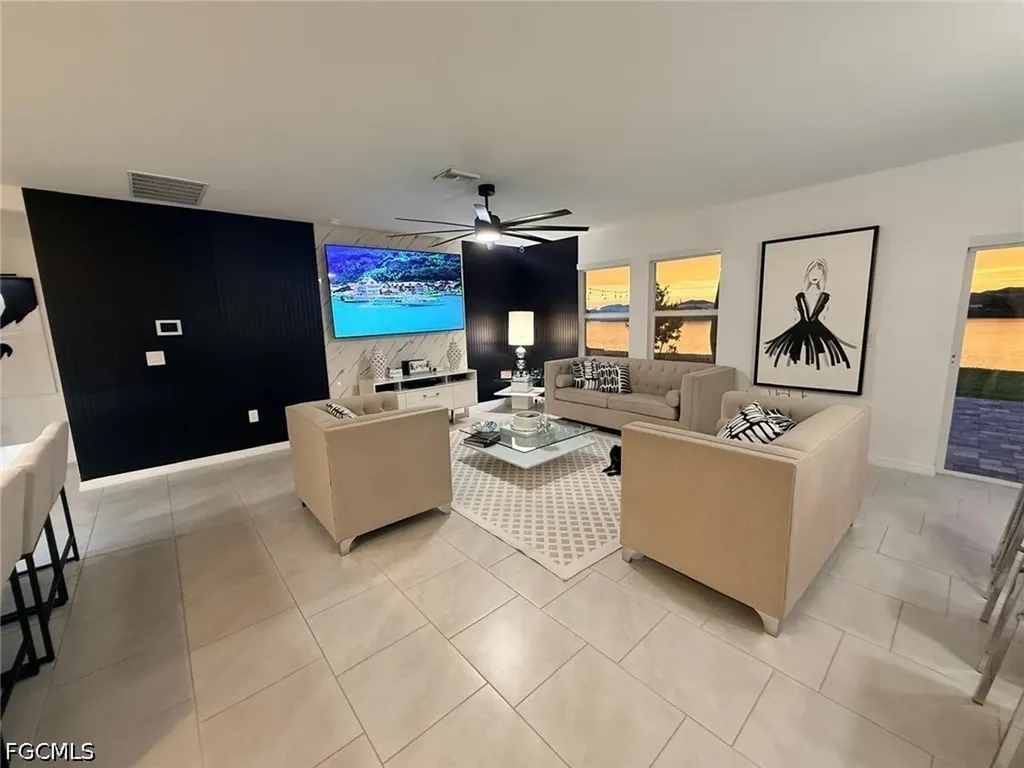 17645 Paradiso Way North Fort Myers FL 33917