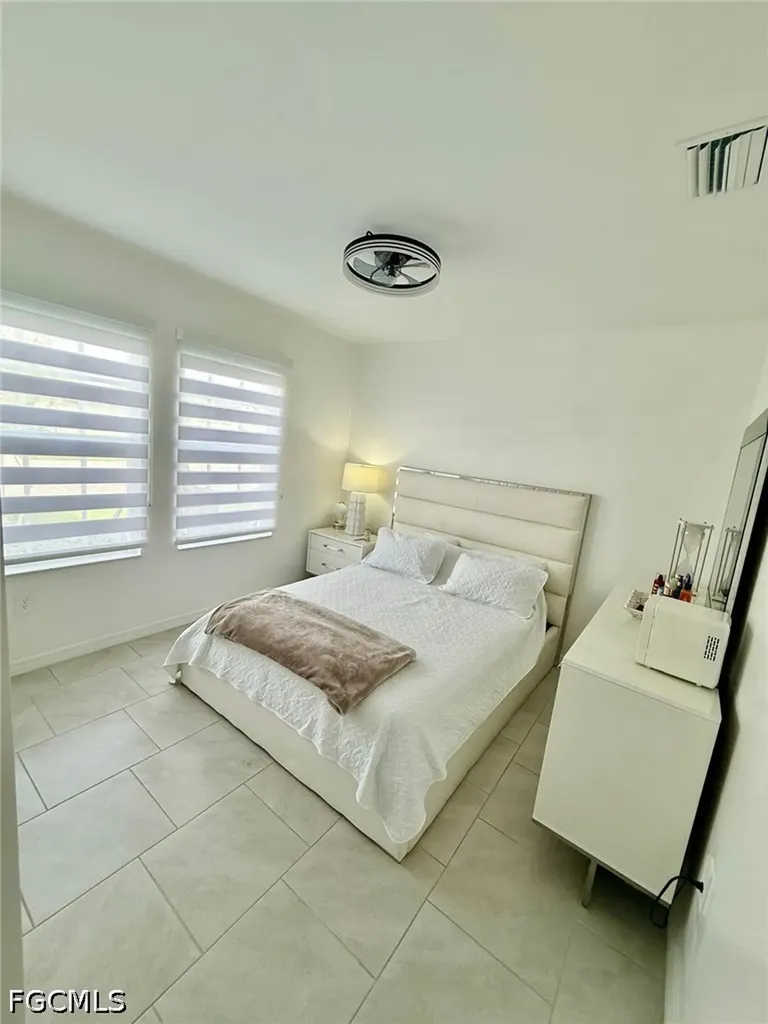 17645 Paradiso Way North Fort Myers FL 33917