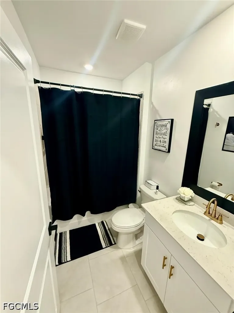 17645 Paradiso Way North Fort Myers FL 33917