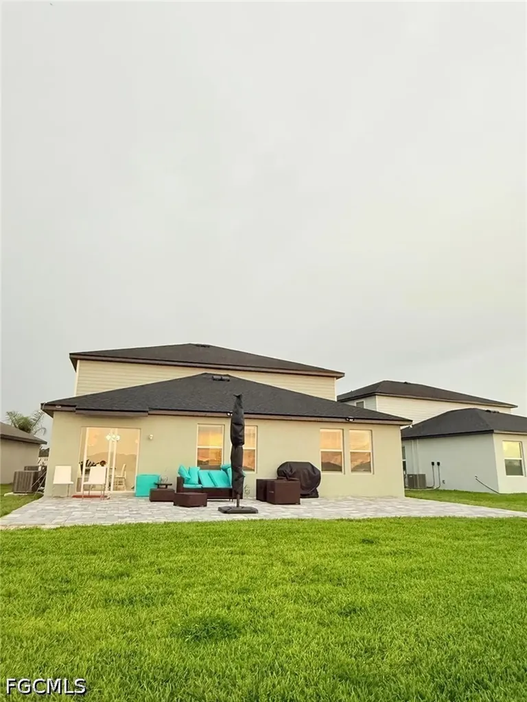 17645 Paradiso Way North Fort Myers FL 33917