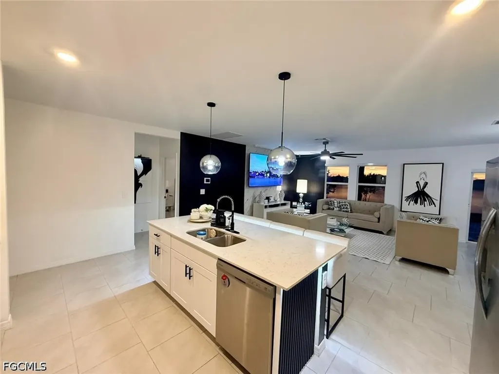 17645 Paradiso Way North Fort Myers FL 33917