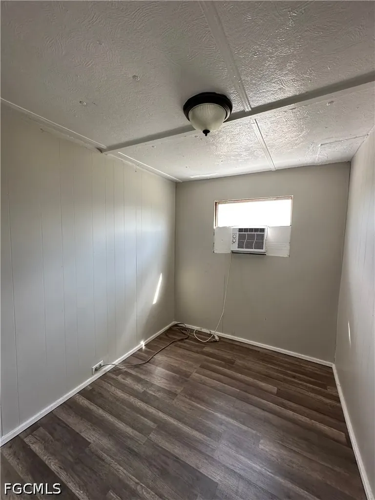 8086 Heck Drive North Fort Myers FL 33917