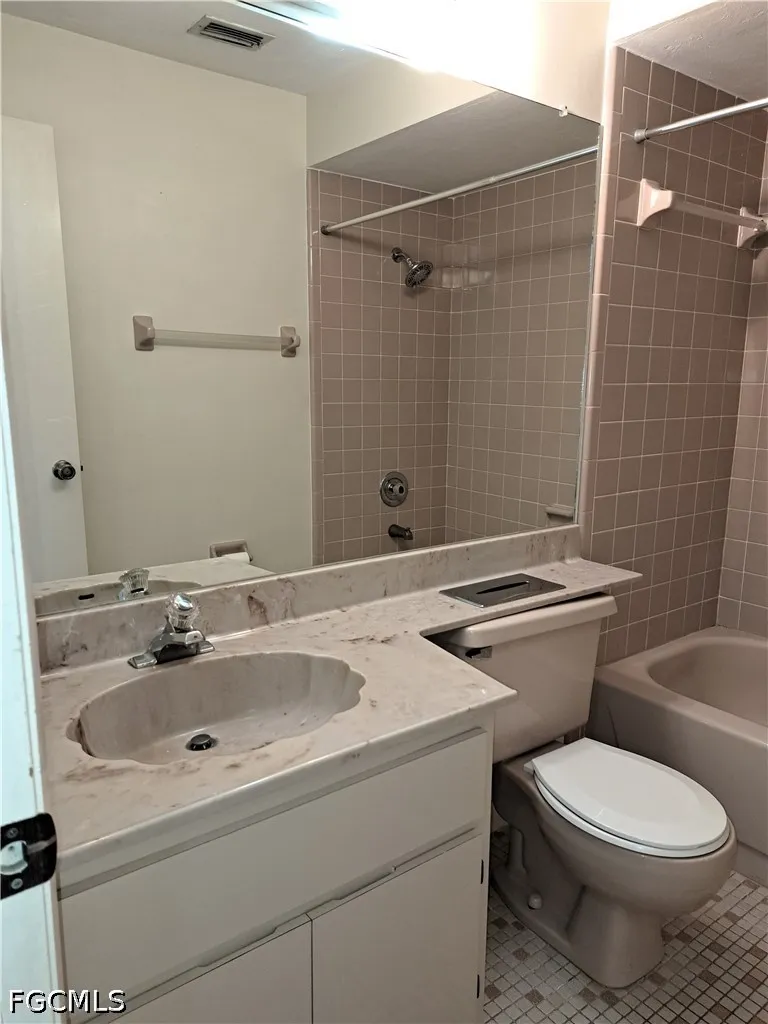10525 Putnam Court Lehigh Acres FL 33936