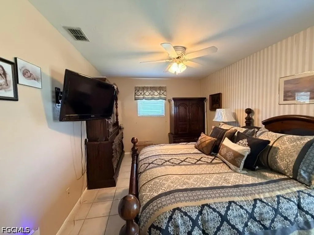 3012 SW 6th Avenue Cape Coral FL 33914
