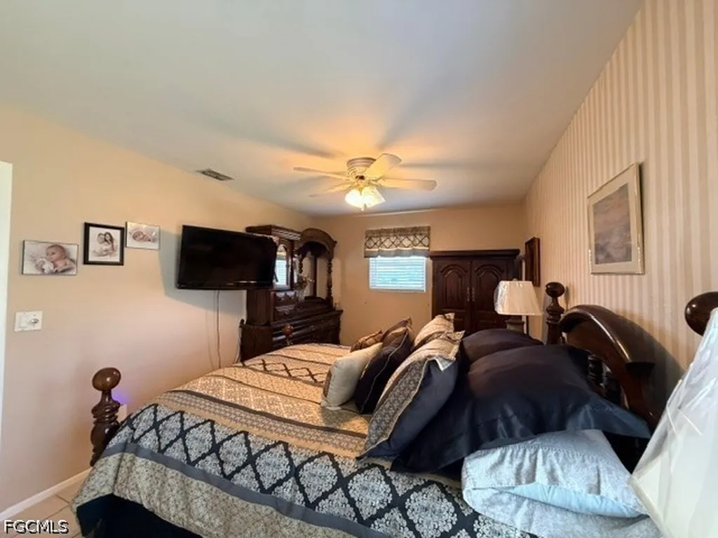 3012 SW 6th Avenue Cape Coral FL 33914
