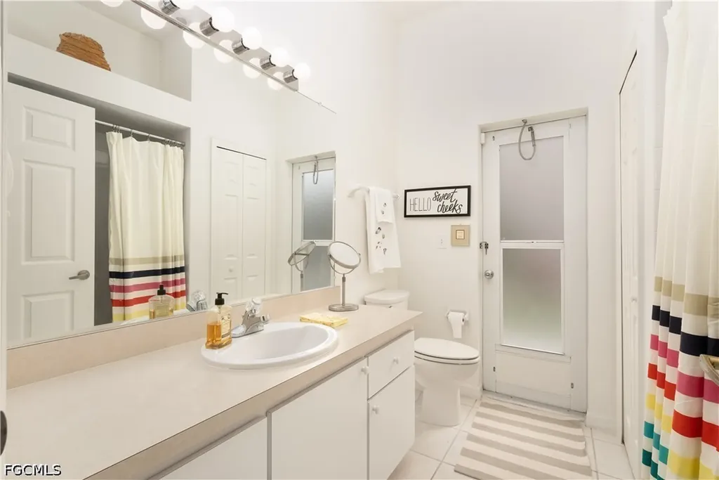 4916 SW 11th Place Cape Coral FL 33914