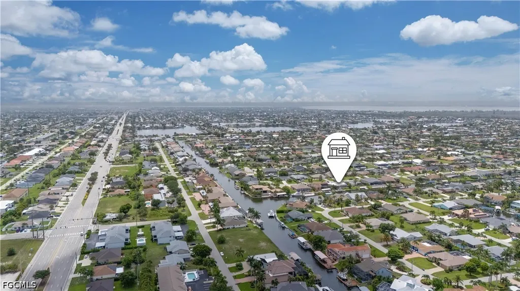 4916 SW 11th Place Cape Coral FL 33914