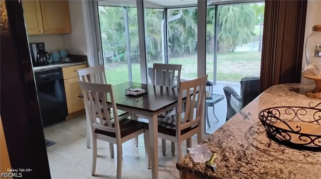 1749 Bikini Court Cape Coral FL 33904