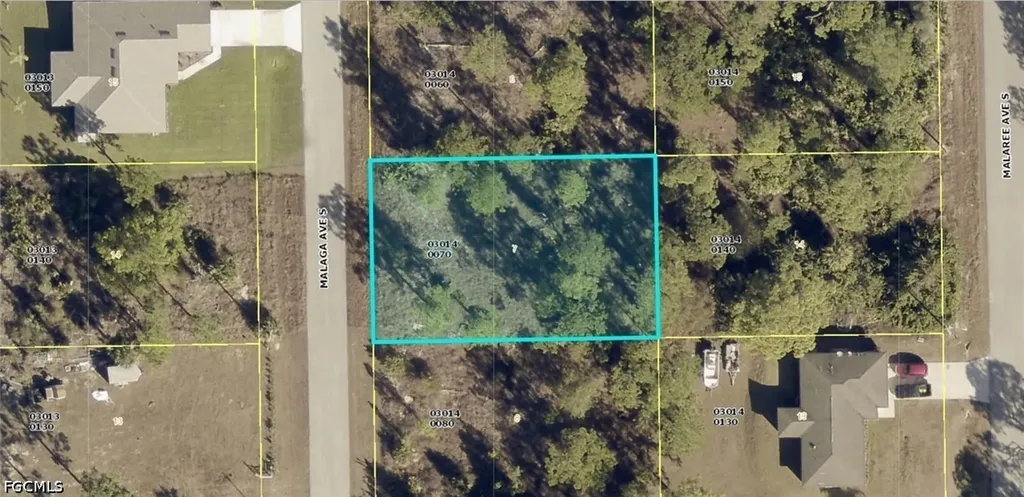 323 Malaga Avenue S Lehigh Acres FL 33974