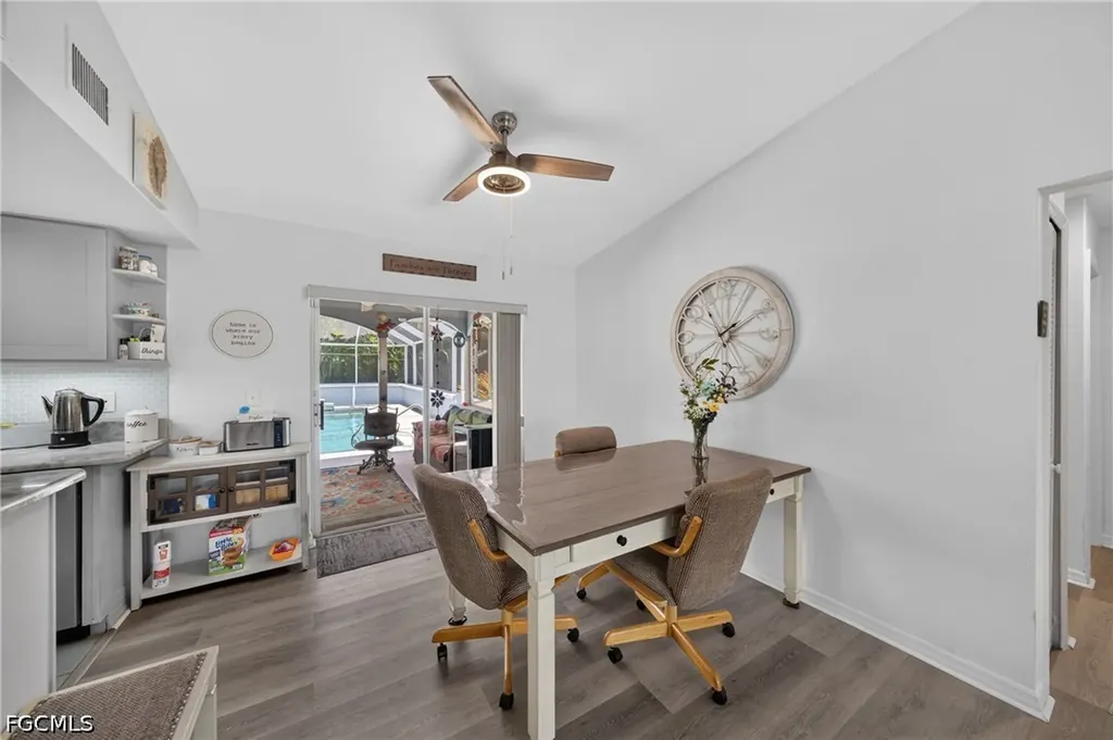 1212 SE 15th Street Cape Coral FL 33990