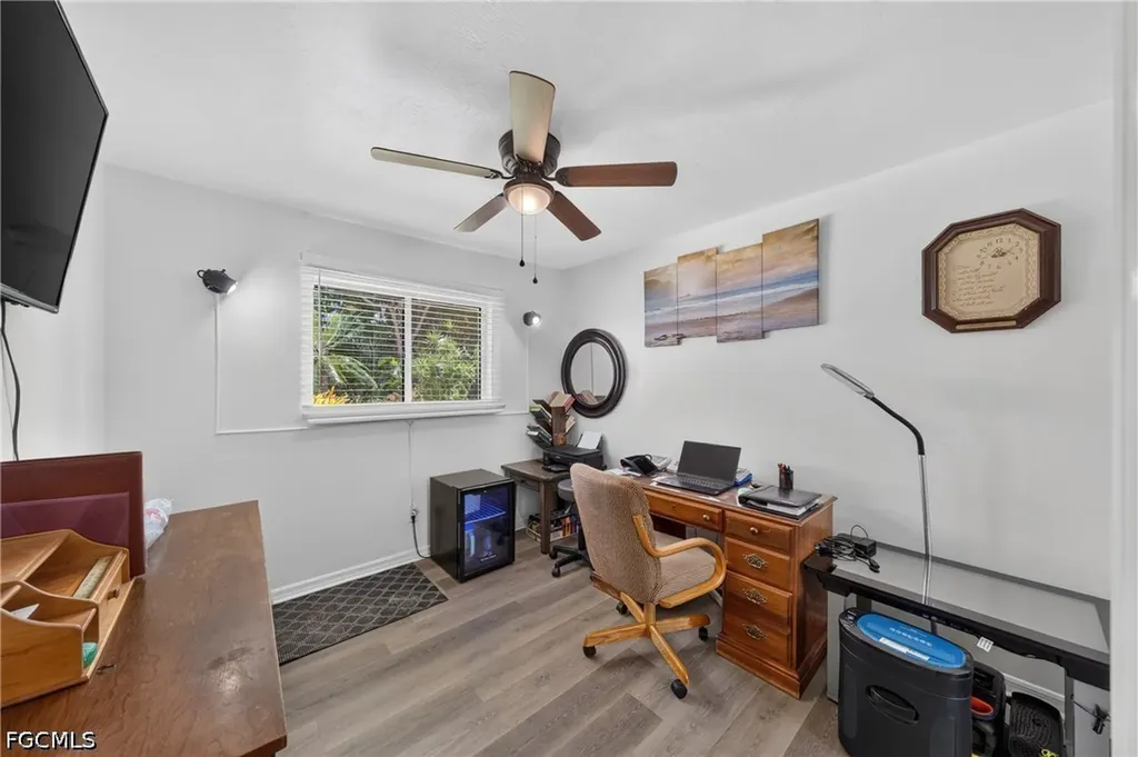 1212 SE 15th Street Cape Coral FL 33990