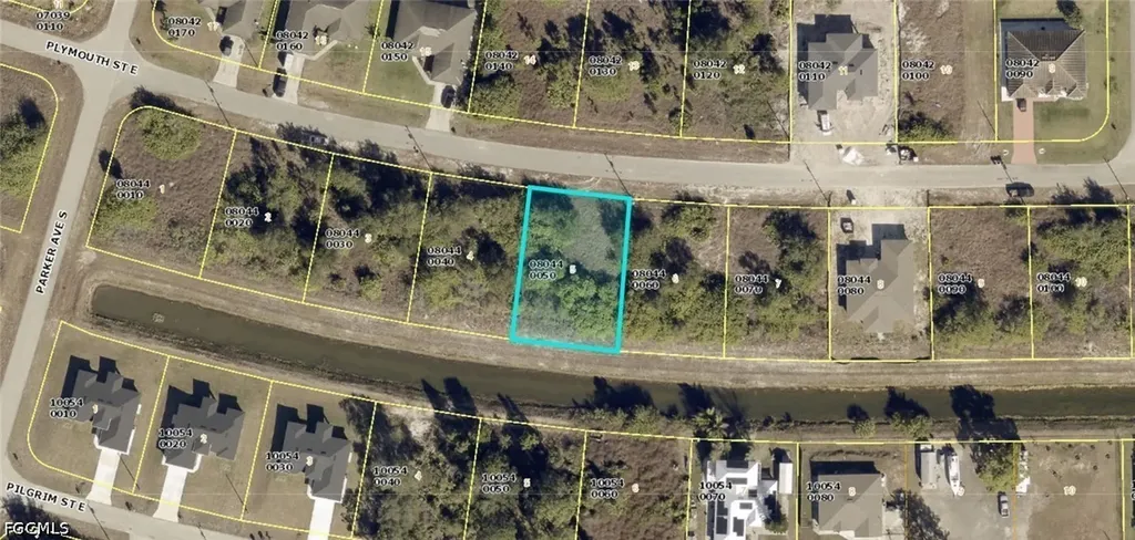 1028 Plymouth Street E Lehigh Acres FL 33974