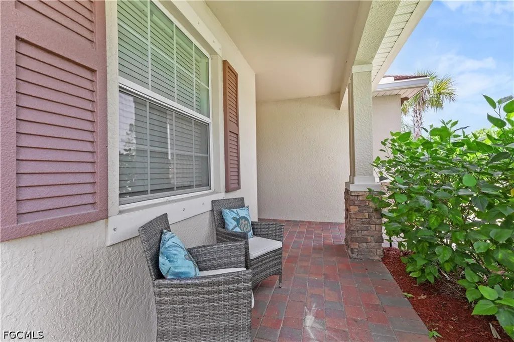 3390 Weston Manor Drive Alva FL 33920