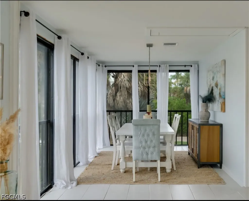 9214 Kincaid Court Sanibel FL 33957
