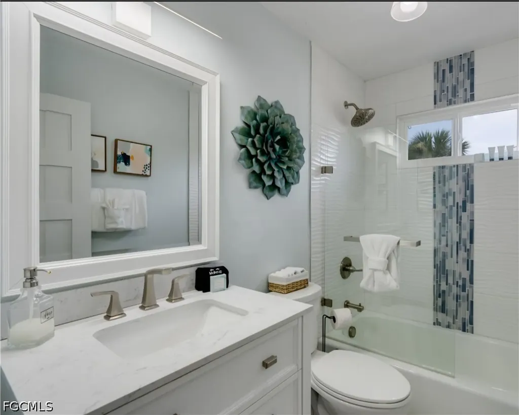 9214 Kincaid Court Sanibel FL 33957