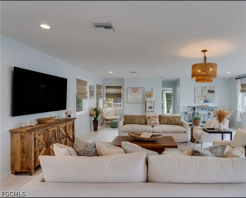 9214 Kincaid Court Sanibel FL 33957