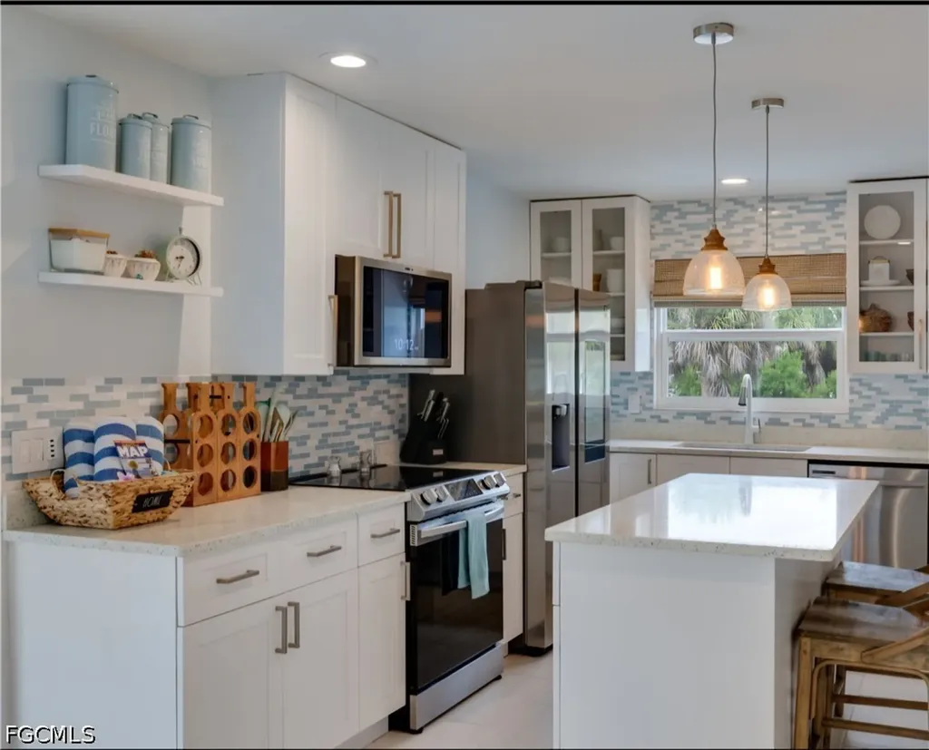9214 Kincaid Court Sanibel FL 33957