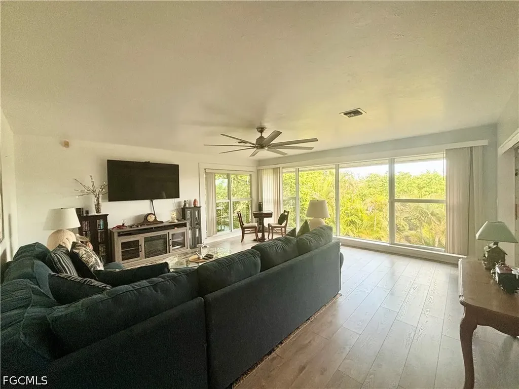 14281 Pacosin Court Bokeelia FL 33922