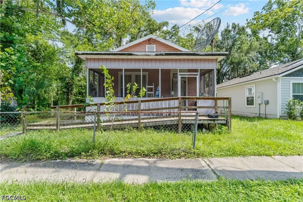 1843 W 26th Street Jacksonville FL 32209