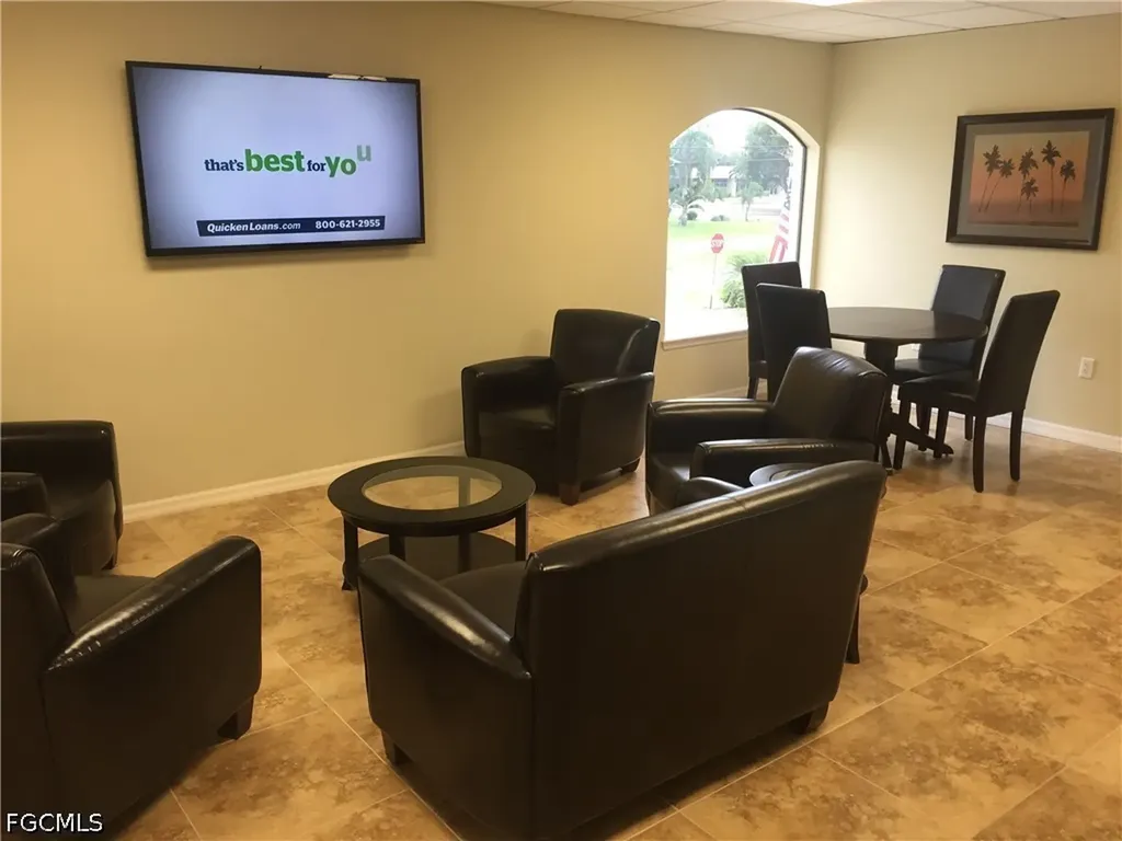 4706 Chiquita Boulevard S Cape Coral FL 33914