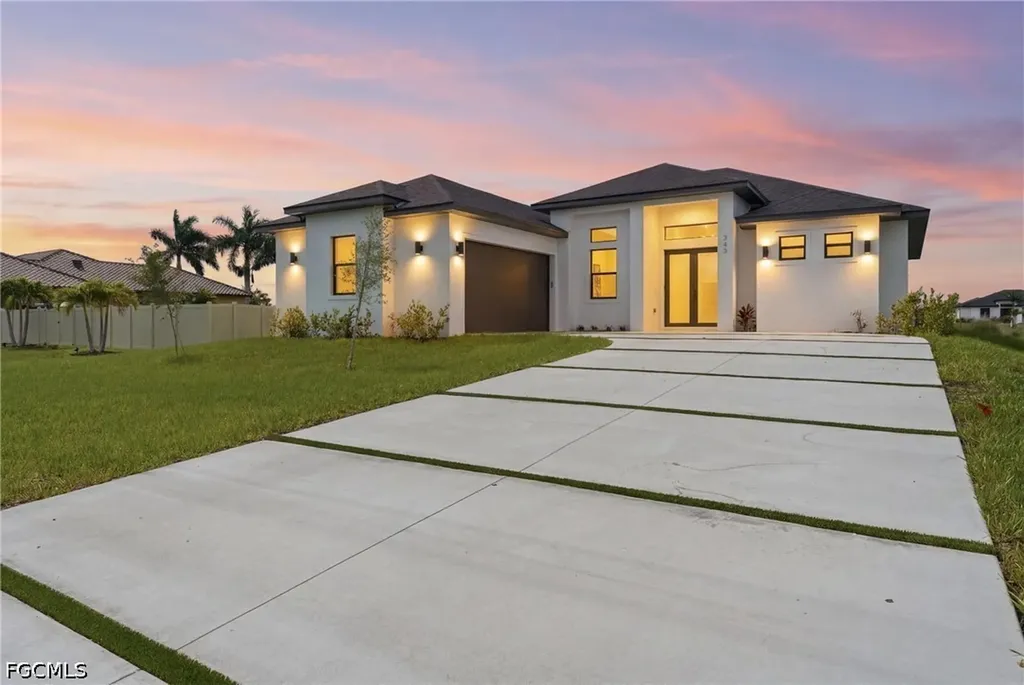 343 NE 15th Street Cape Coral FL 33909
