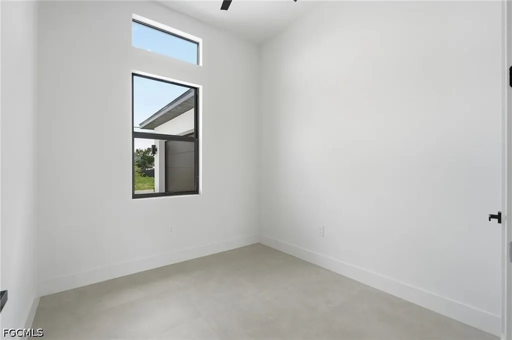 343 NE 15th Street Cape Coral FL 33909