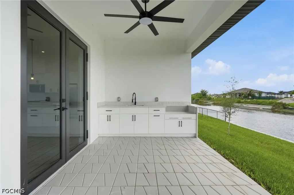 343 NE 15th Street Cape Coral FL 33909