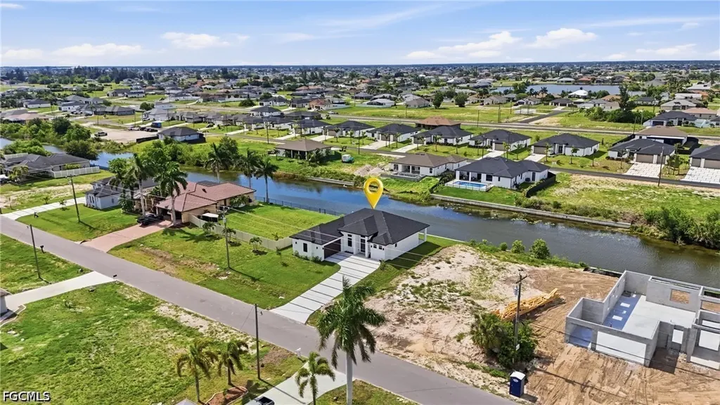 343 NE 15th Street Cape Coral FL 33909