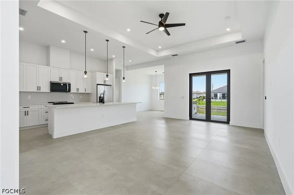 343 NE 15th Street Cape Coral FL 33909