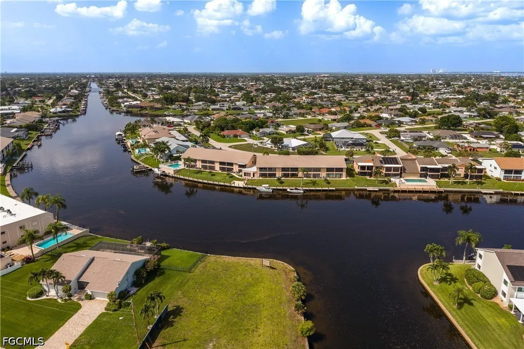 3714 SE 12th Avenue Cape Coral FL 33904