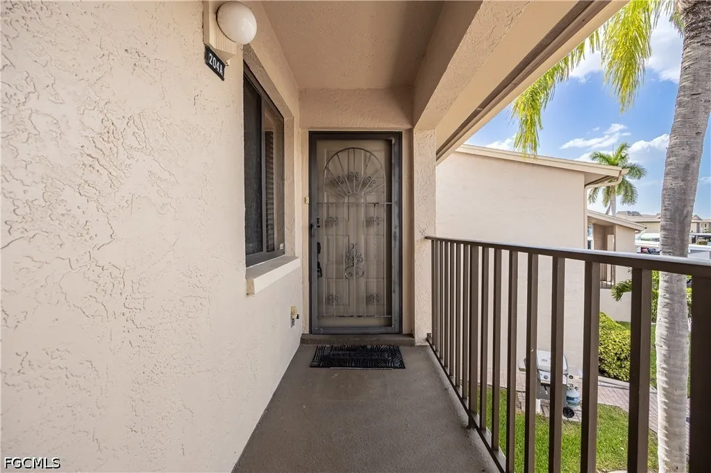 3714 SE 12th Avenue Cape Coral FL 33904