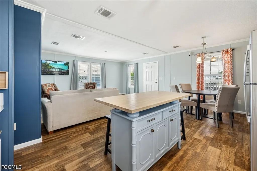3822 Blueberry Lane St. James City FL 33956