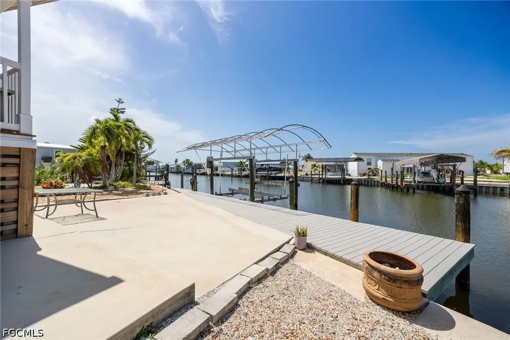 3822 Blueberry Lane St. James City FL 33956