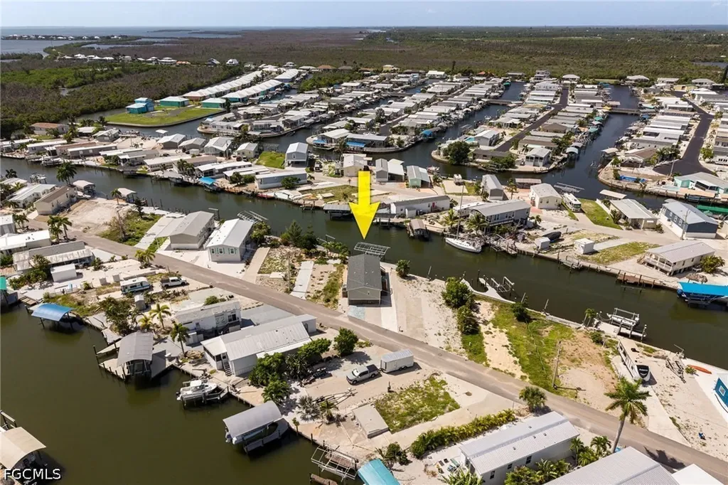 3822 Blueberry Lane St. James City FL 33956