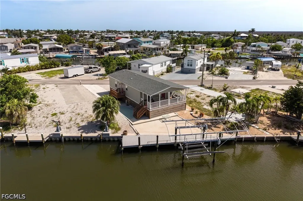 3822 Blueberry Lane St. James City FL 33956