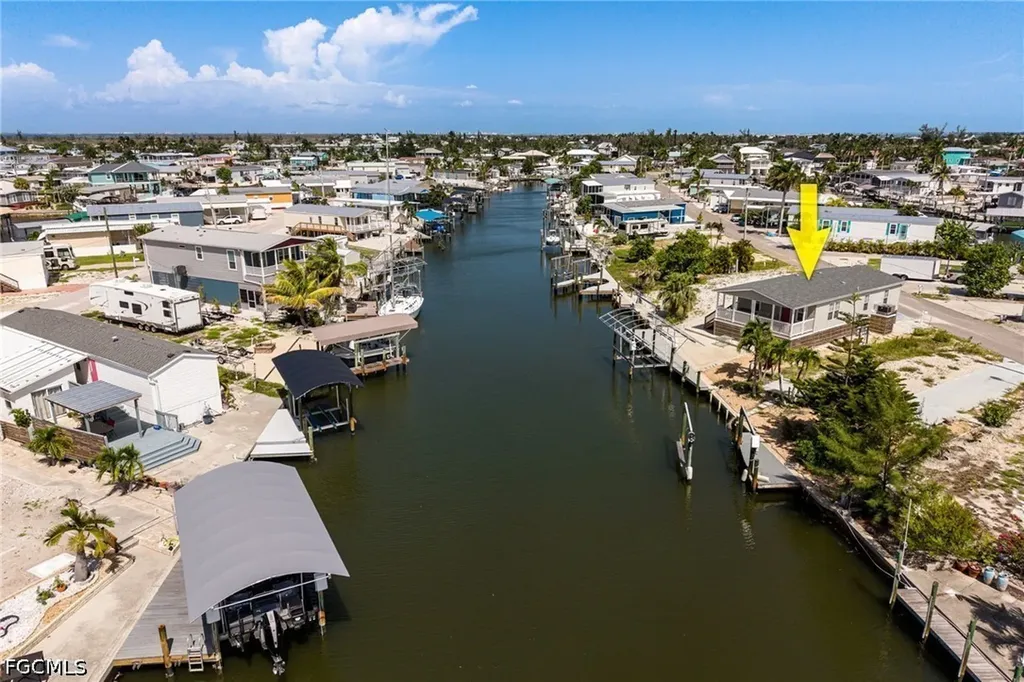 3822 Blueberry Lane St. James City FL 33956