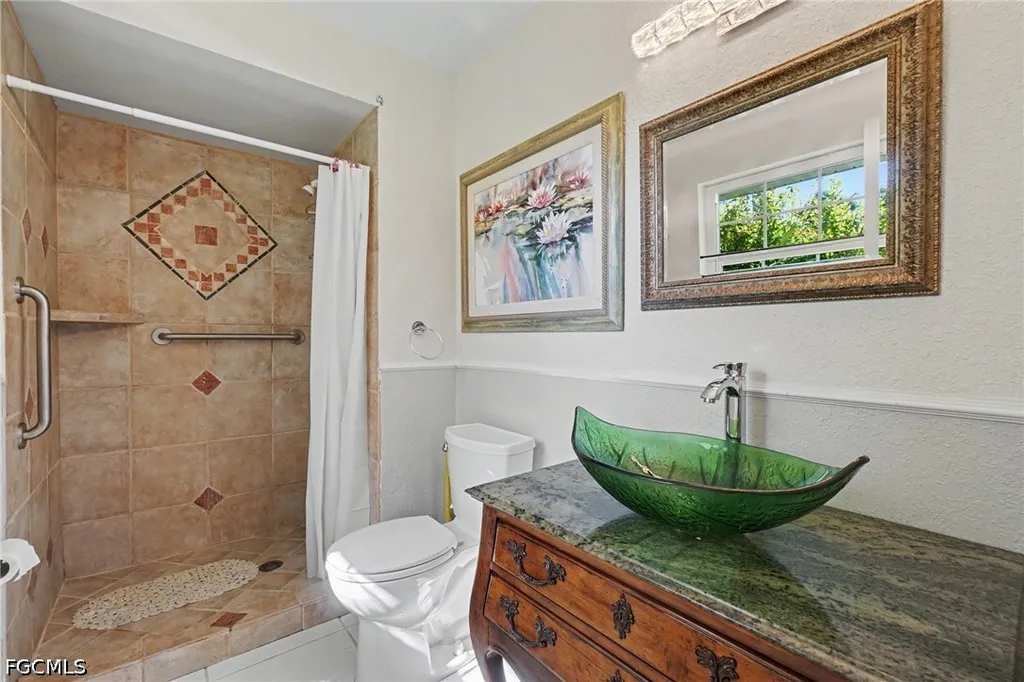 856 Pangola Drive North Fort Myers FL 33903