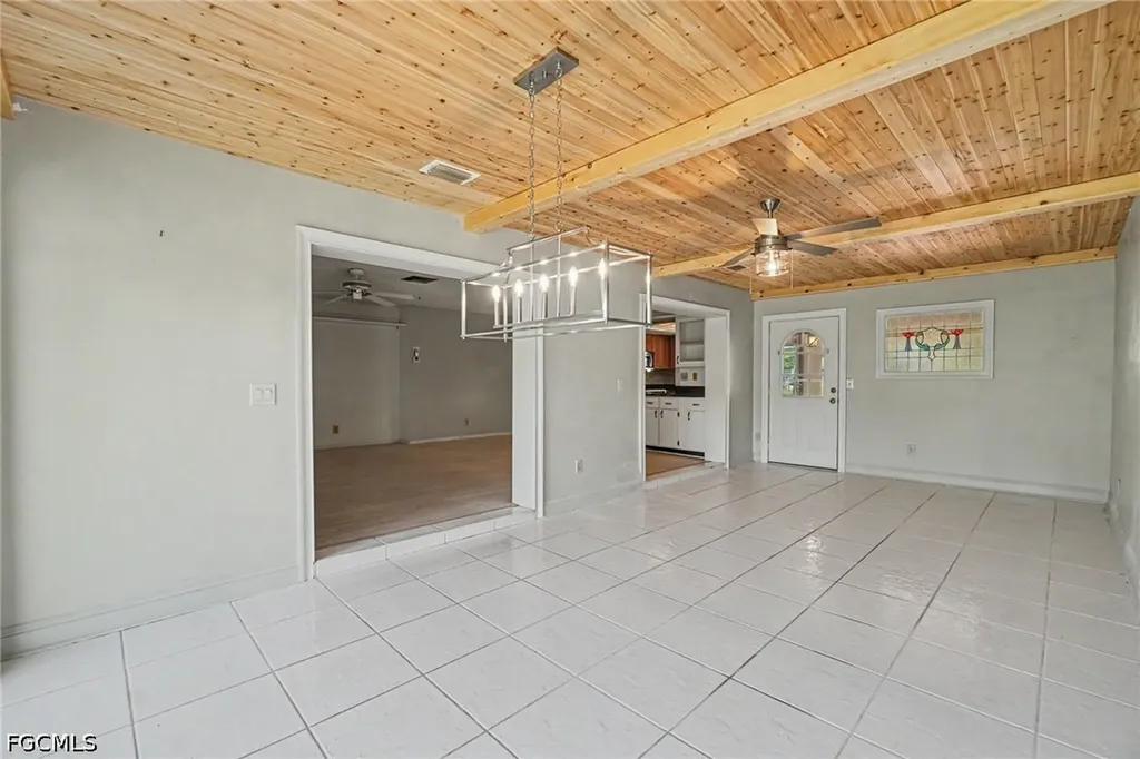 856 Pangola Drive North Fort Myers FL 33903