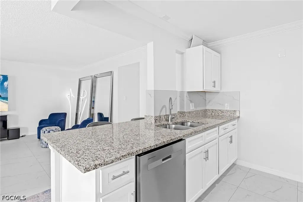 3225 E Riverside Drive Fort Myers FL 33916
